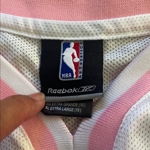 Reebok White and Pink Kings Jersey XL - Picture 3 of 6